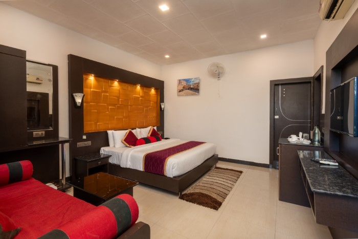 Honeymoon Cottage