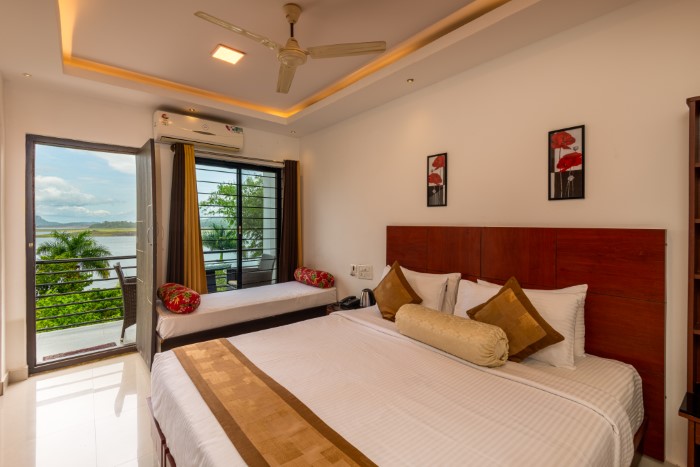 The Nest Room